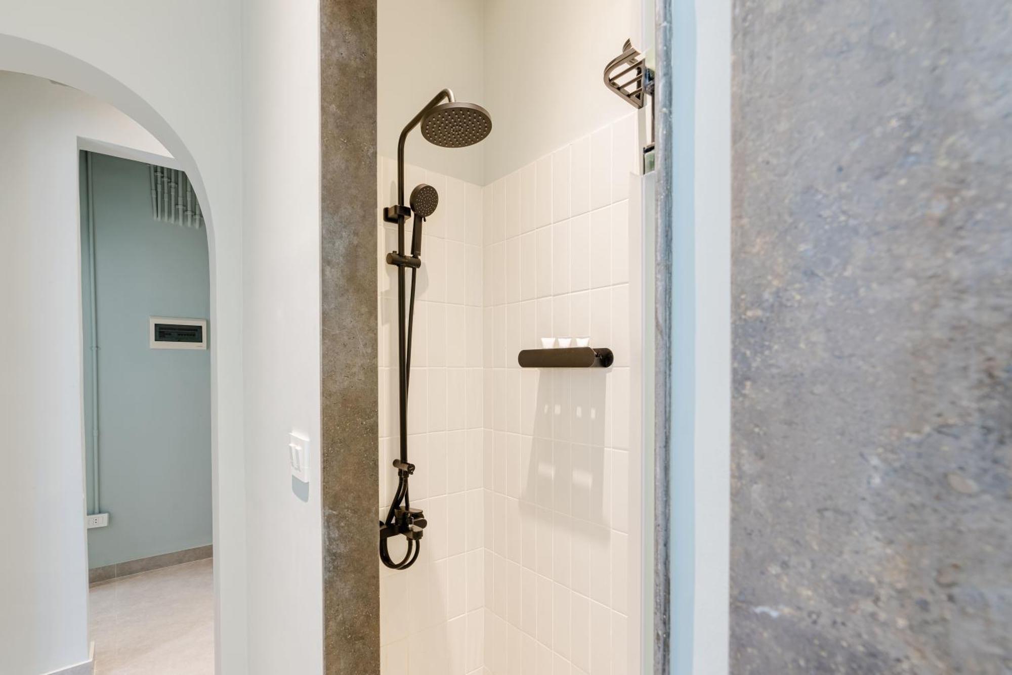 Grey L Studio Apartments Downtown Alexandria Menasce House Ngoại thất bức ảnh